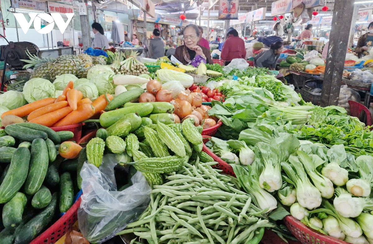 Thực phẩm tươi sống, rau xanh tại Đà Nẵng giảm giá
